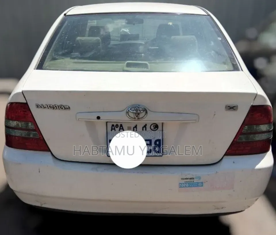 Toyota Corolla 2003 White