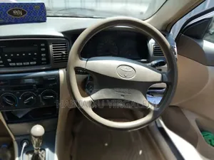 Toyota Corolla 2003 White