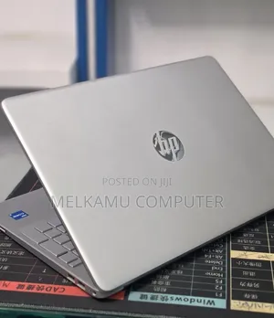 New Laptop HP Stream Notebook 8GB Intel Core i5 SSD 128GB
