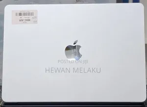 New Laptop Apple MacBook Air 2025 M4 16GB Apple M4 SSD 256GB