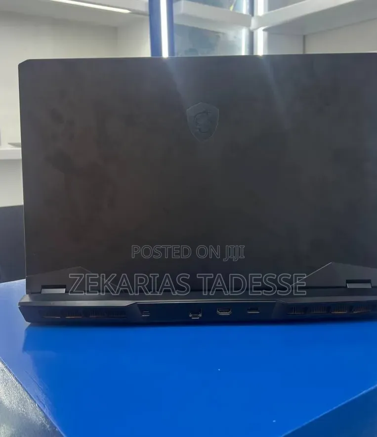 New Laptop MSI GS66 Stealth 11UH 16GB Intel Core i7 SSD 512GB