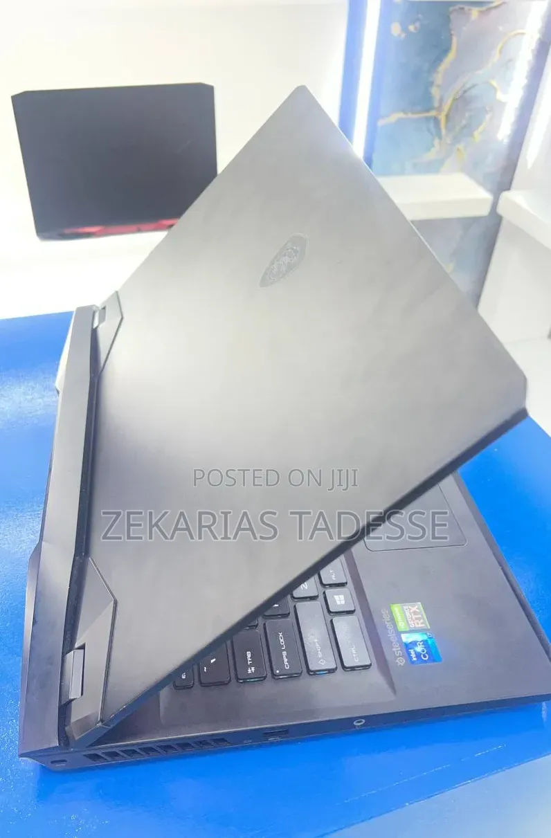 New Laptop MSI GS66 Stealth 11UH 16GB Intel Core i7 SSD 512GB