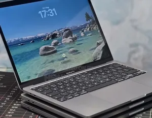 New Laptop Apple MacBook Pro 2020 M1 8GB Apple M1 SSD 512GB