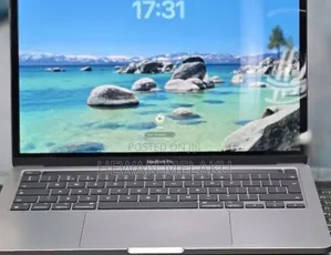 New Laptop Apple MacBook Pro 2020 M1 8GB Apple M1 SSD 512GB