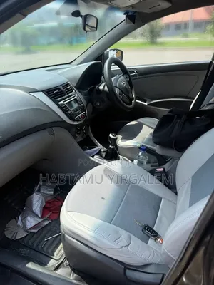 Hyundai Accent 2012 Black