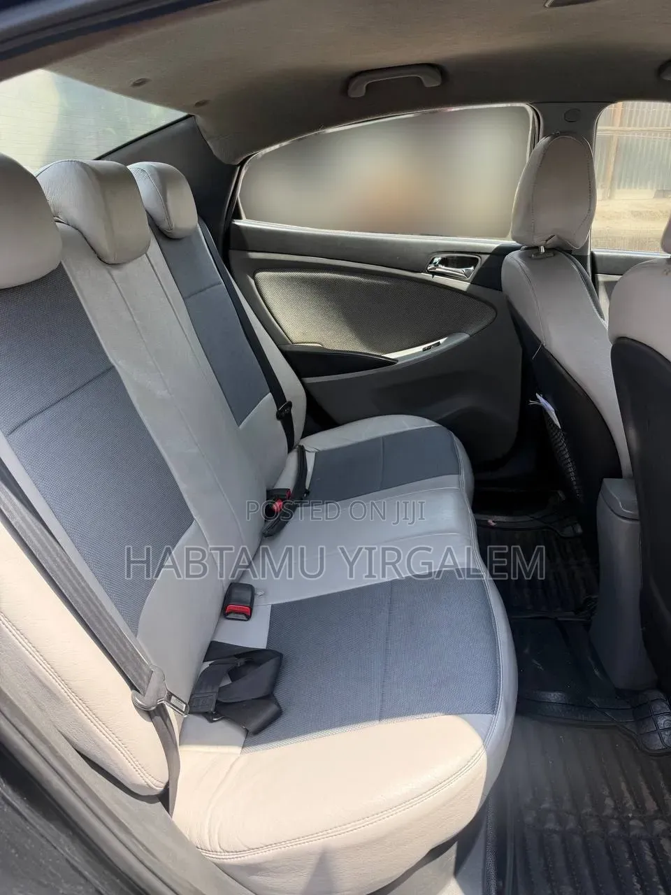 Hyundai Accent 2012 Black