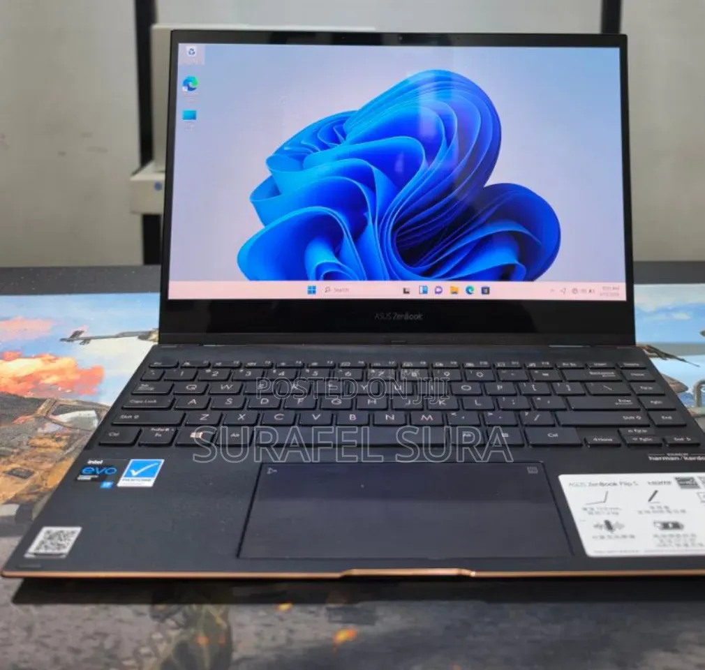New Laptop Asus Zenbook 13 OLED 16GB Intel Core i7 SSD 512GB
