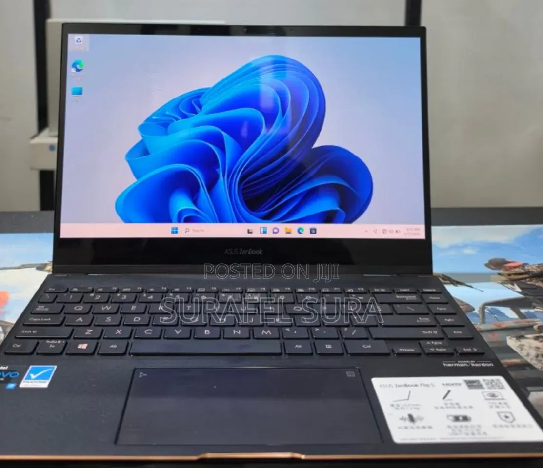 New Laptop Asus Zenbook 13 OLED 16GB Intel Core i7 SSD 512GB