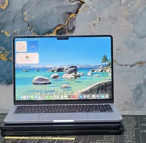 New Laptop Apple MacBook Air 2025 M4 16GB Apple M4 SSD 256GB