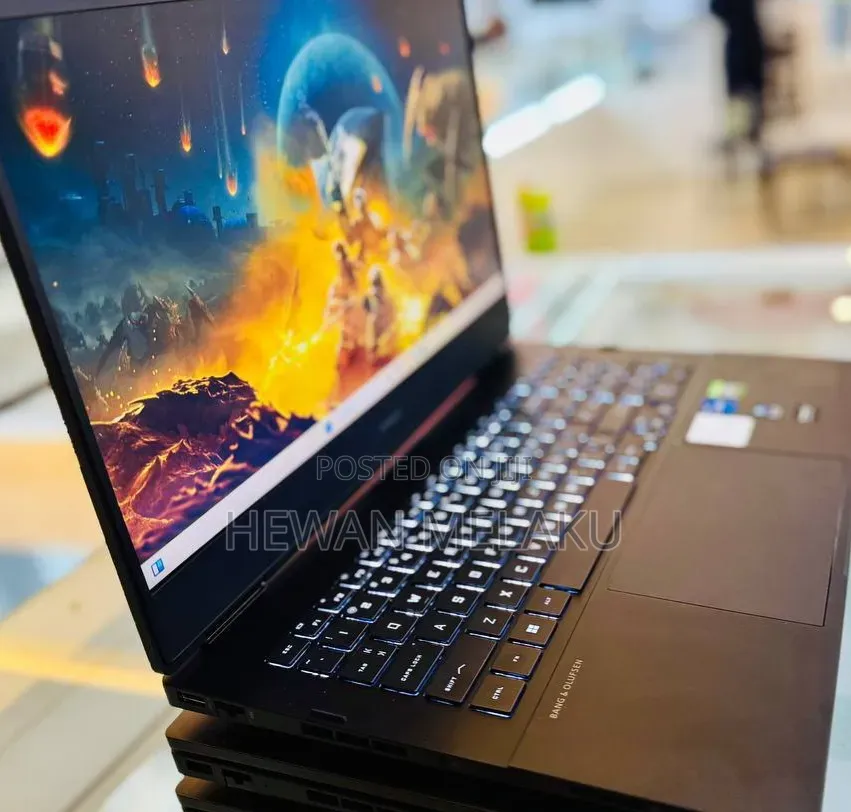 New Laptop HP Omen 16 16GB Intel Core i7 SSD 512GB
