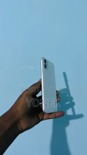 Apple iPhone 11 128 GB White