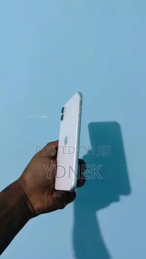 Apple iPhone 11 128 GB White