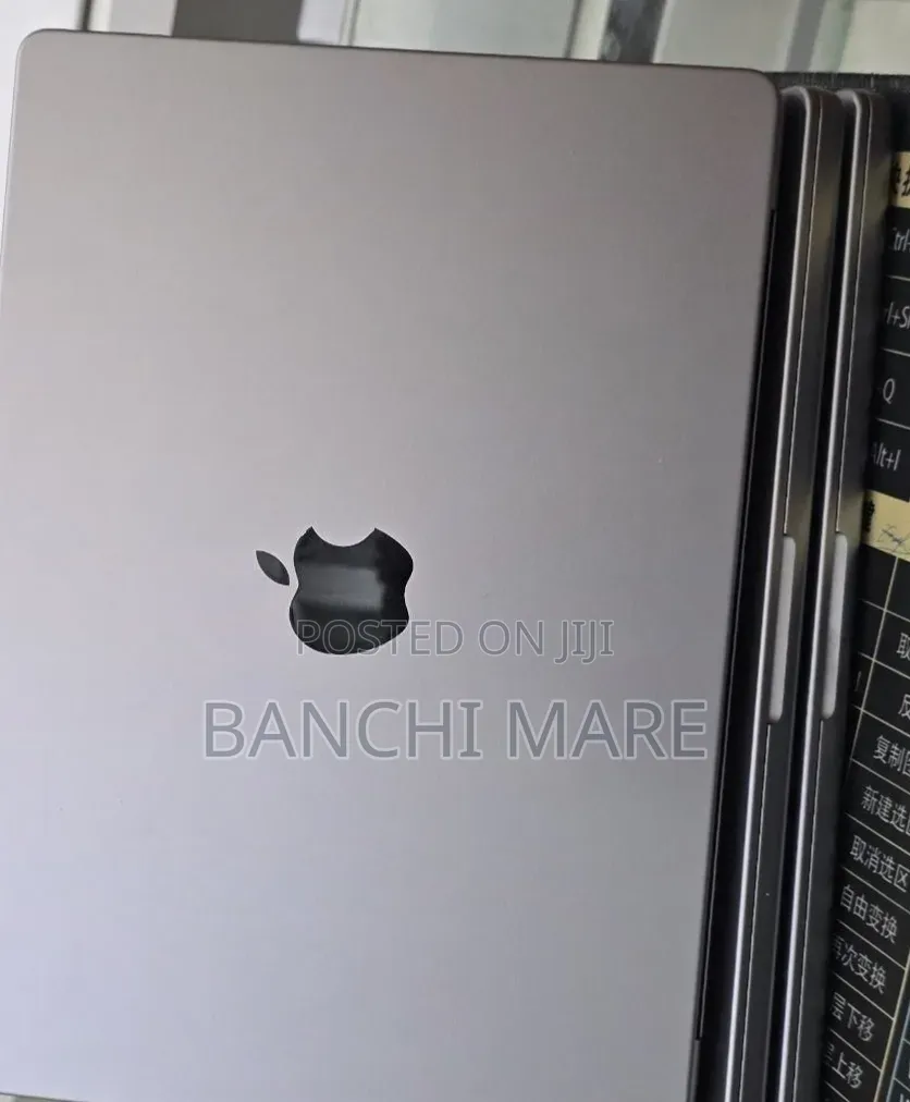 New Laptop Apple MacBook Pro 2021 M1 32GB Apple M1 SSD 512GB
