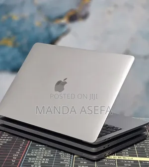 New Laptop Apple MacBook Pro 2020 M1 8GB Apple M1 SSD 512GB