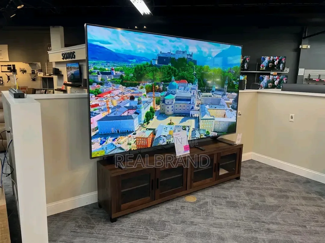 Hisense 100" 4k and Big TV