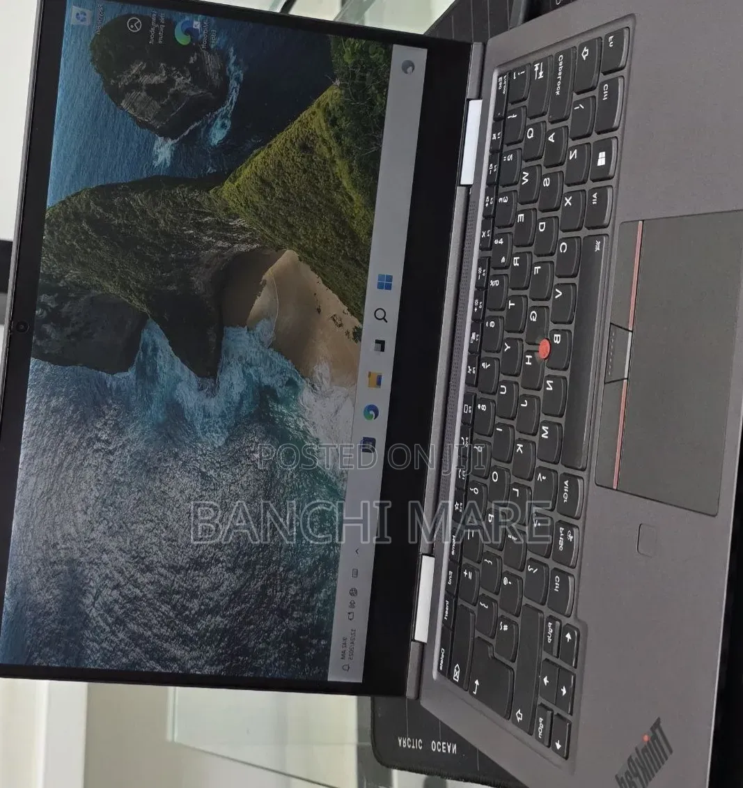 New Laptop Lenovo ThinkPad X1 Yoga 16GB Intel Core i7 SSD 512GB