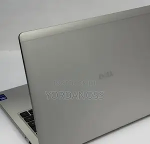 New Laptop Dell Inspiron 15 16GB Intel Core Ultra 5 SSD 512GB