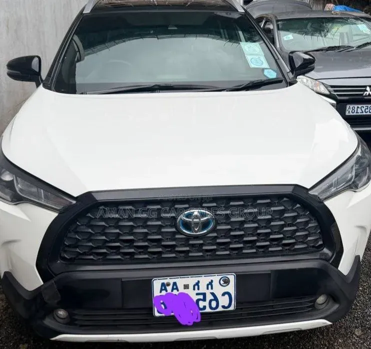 Toyota Corolla 2024 White