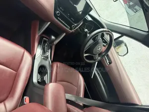 Toyota Corolla 2024 White