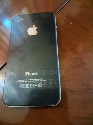Apple iPhone 4 16 GB Black