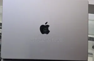 New Laptop Apple MacBook Pro 2020 M1 32GB Apple M1 Pro SSD 512GB