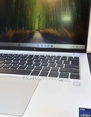 New Laptop HP EliteBook 840 G10 16GB Intel Core i7 SSD 512GB
