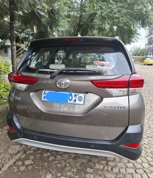 Toyota Rush 2022 Gray