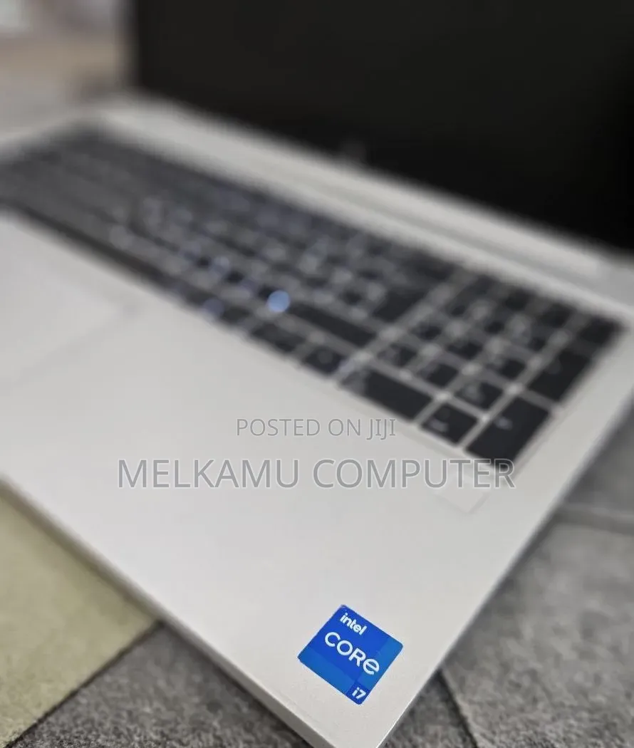New Laptop HP EliteBook 850 G8 16GB Intel Core i7 SSD 512GB