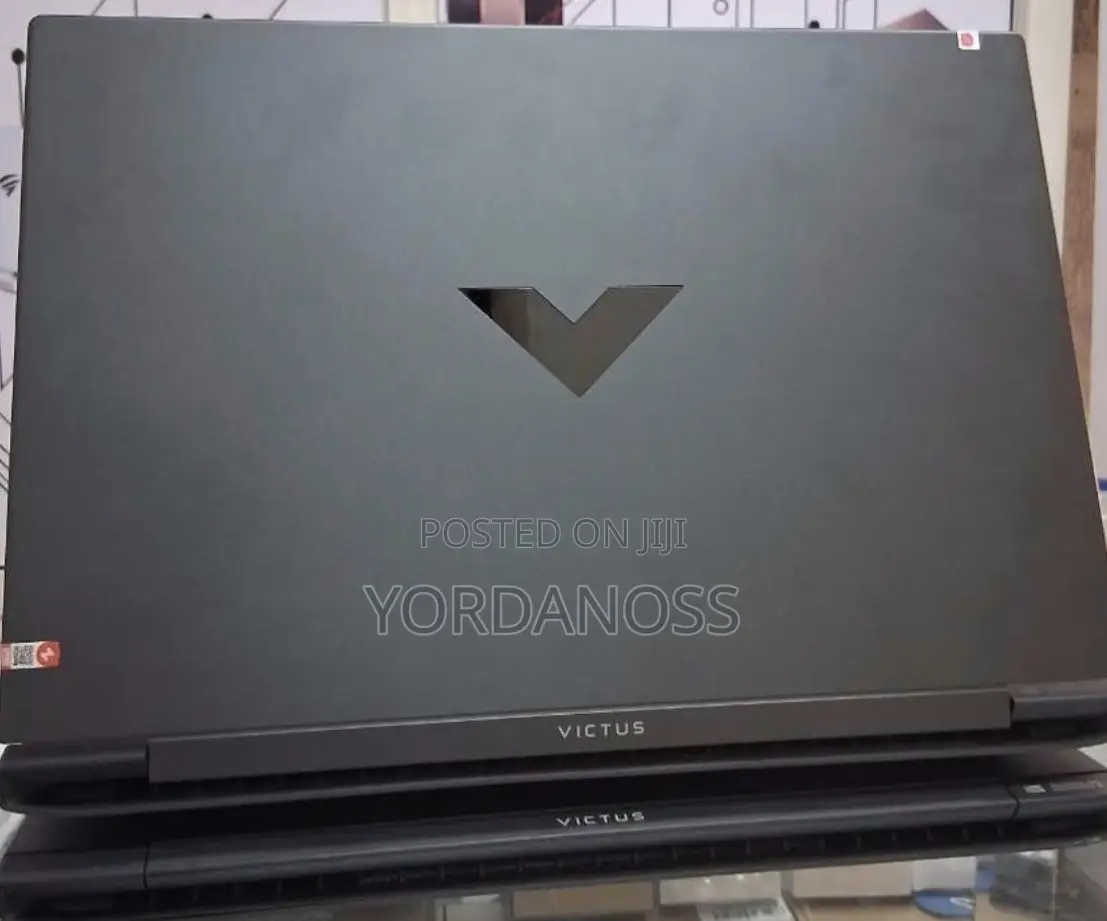 New Laptop HP Victus 16 16GB Intel Core i7 SSD 512GB