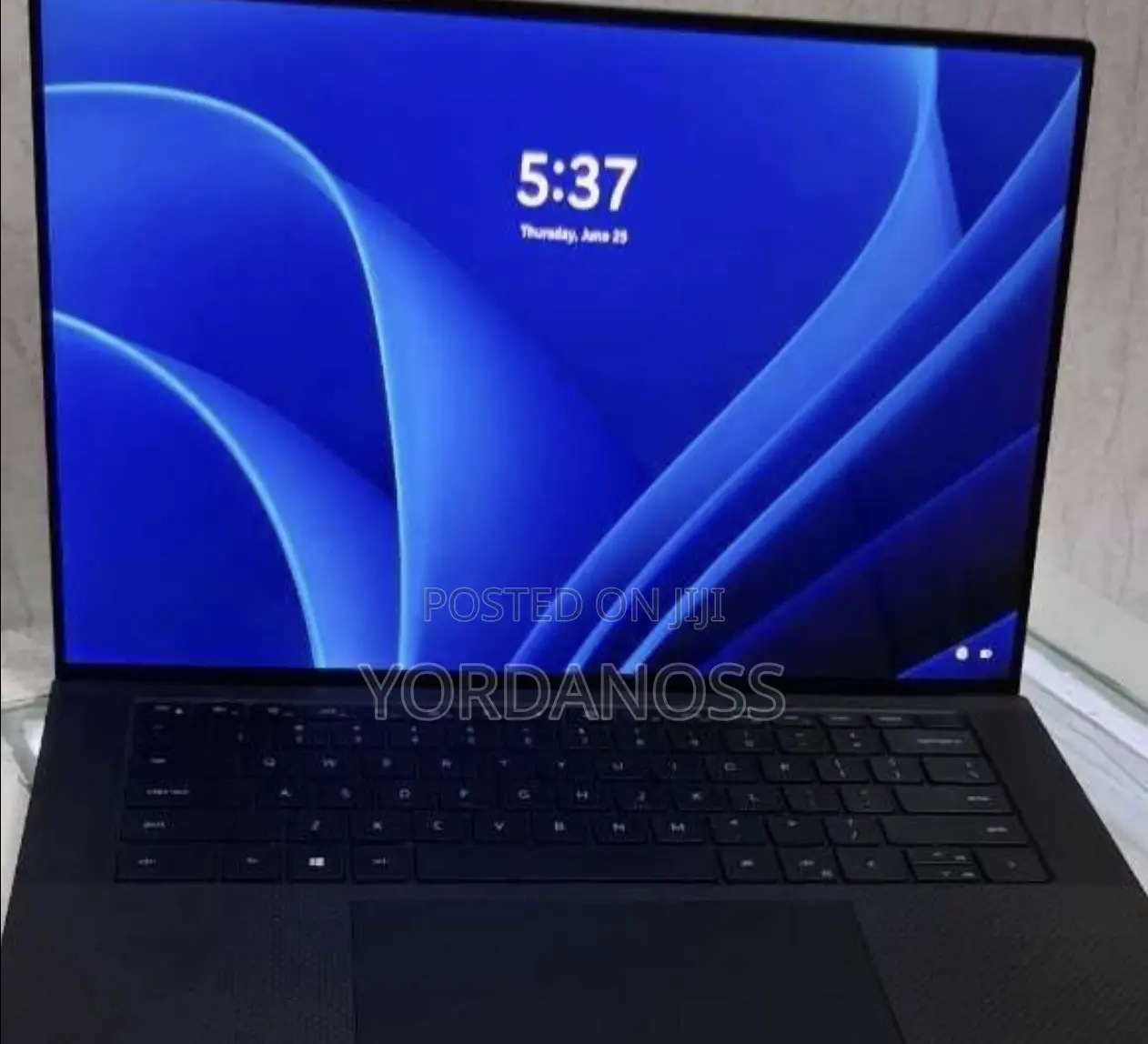 New Laptop Dell XPS 15 16GB Intel Core i7 SSD 512GB