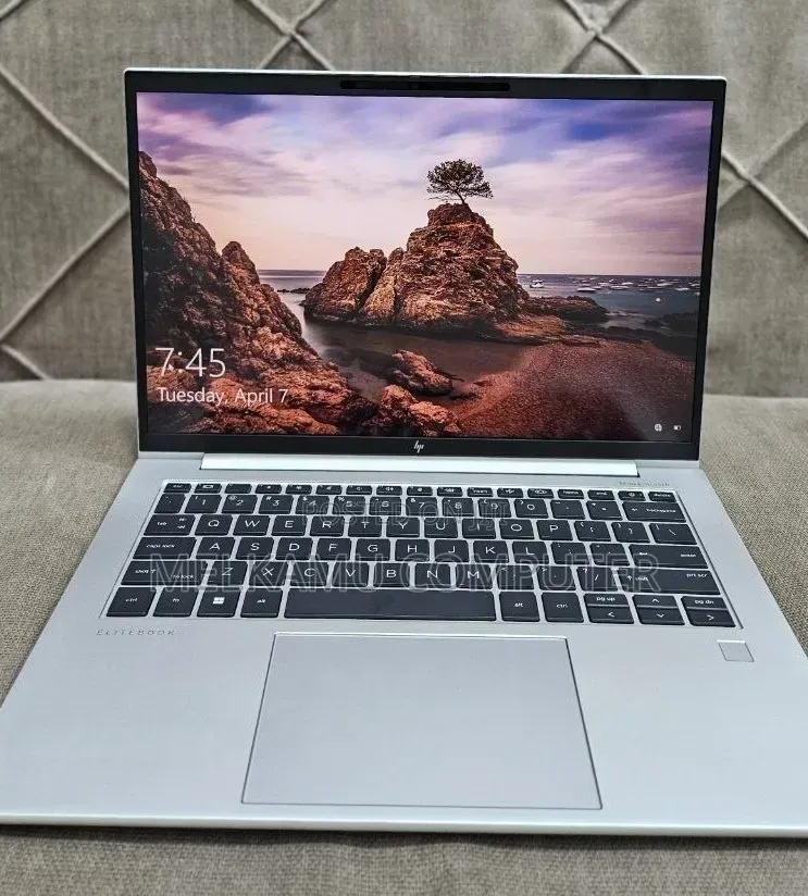 New Laptop HP EliteBook 840 G10 16GB Intel Core i7 SSD 512GB