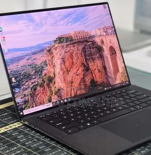 New Laptop HP Pavilion 15 16GB Intel Core i9 SSD 512GB