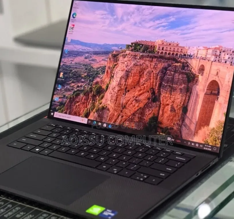 New Laptop HP Pavilion 15 16GB Intel Core i9 SSD 512GB