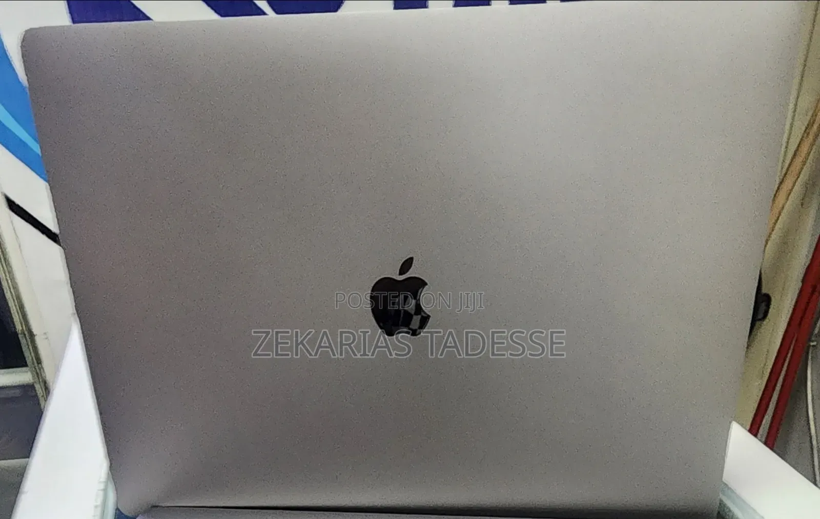 New Laptop Apple MacBook Pro 2019 16GB Intel Core i7 SSD 512GB