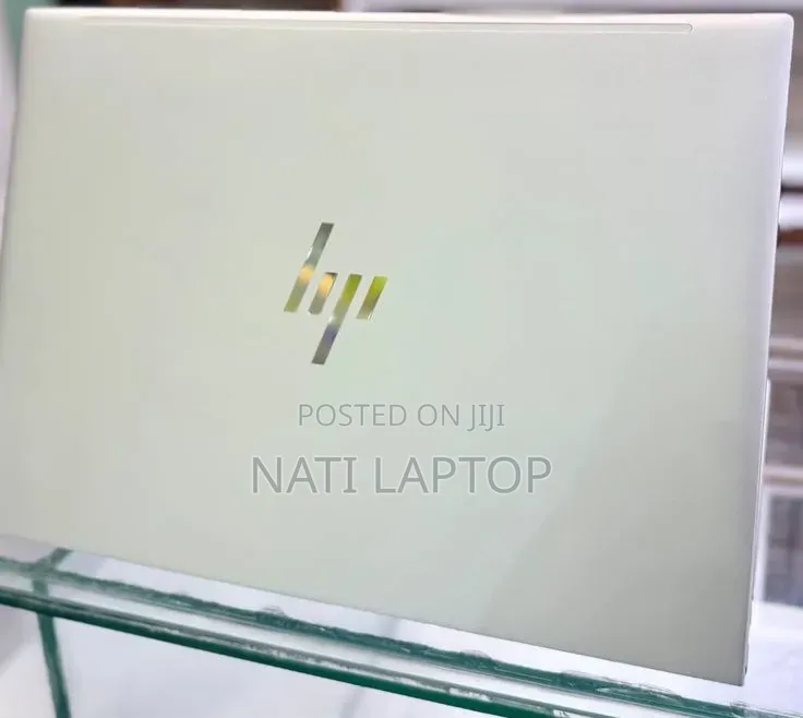 New Laptop HP EliteBook 840 G10 16GB Intel Core i7 SSD 512GB