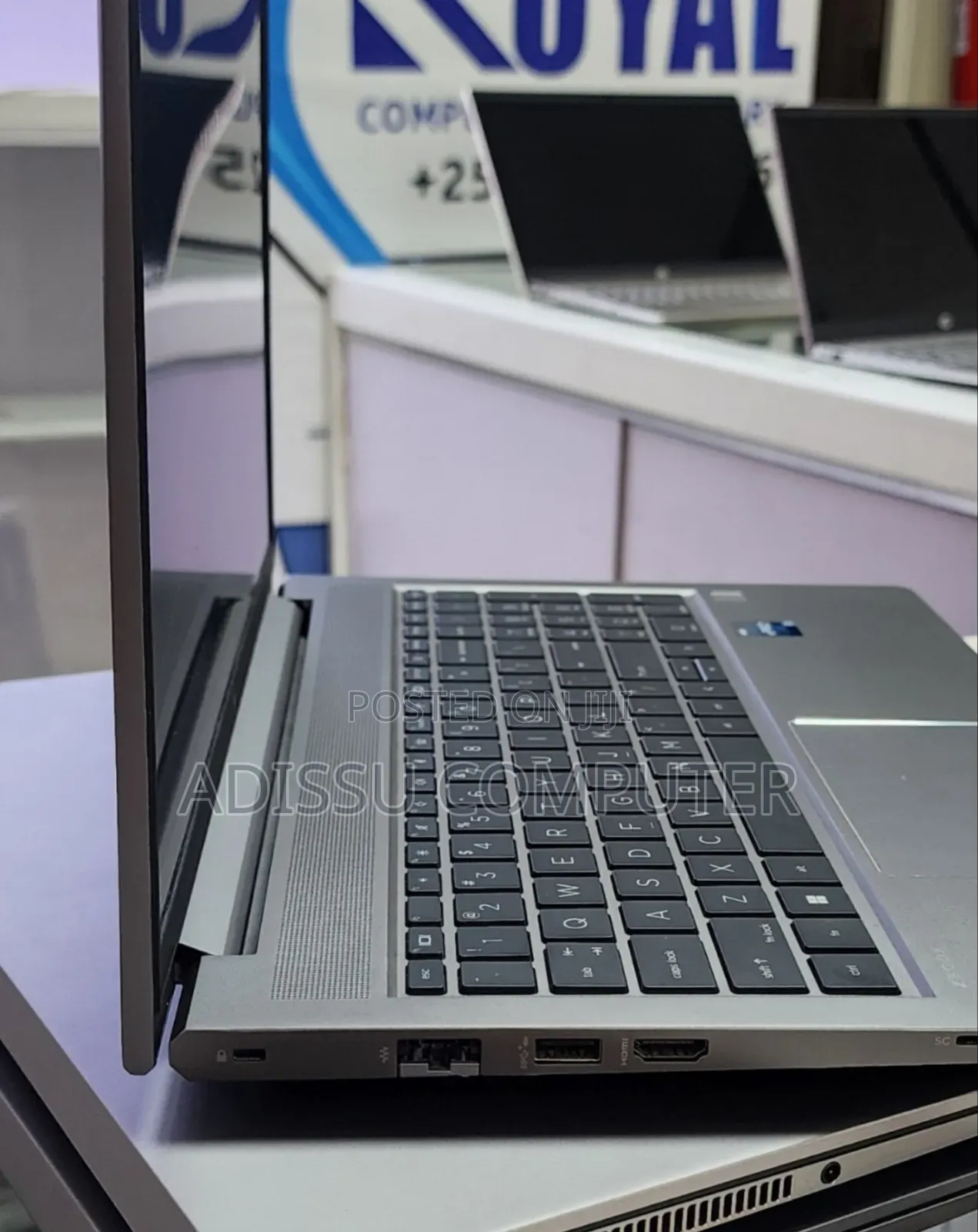 New Laptop HP ZBook 15 32GB Intel Core i9 SSD 512GB