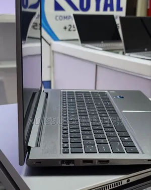 New Laptop HP ZBook 15 32GB Intel Core i9 SSD 512GB