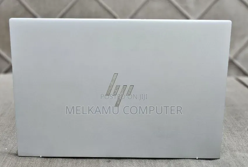 New Laptop HP EliteBook 840 G9 16GB Intel Core i7 SSD 512GB