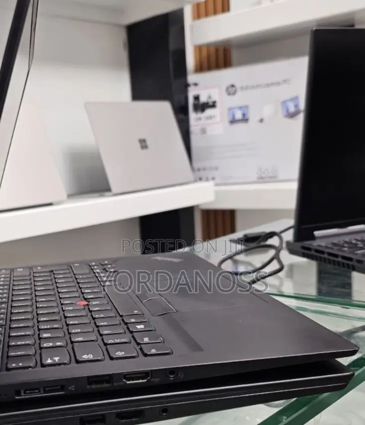 New Laptop Lenovo ThinkPad t495s 16GB AMD Ryzen 7 SSD 512GB