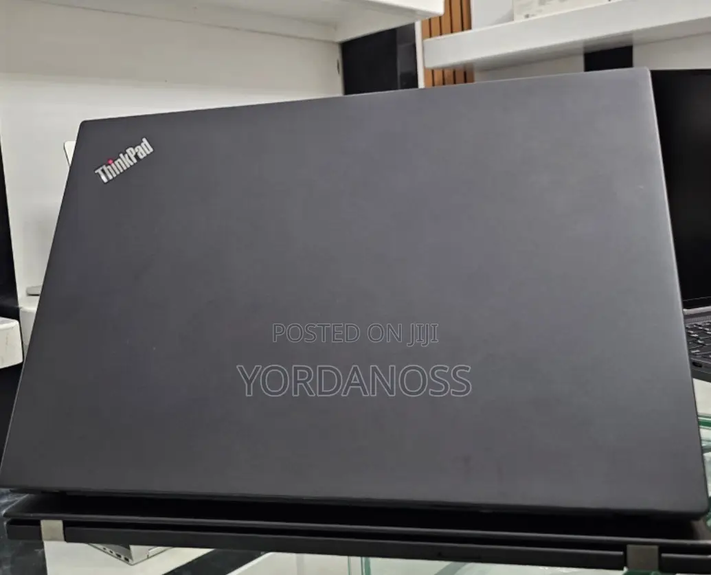 New Laptop Lenovo ThinkPad t495s 16GB AMD Ryzen 7 SSD 512GB