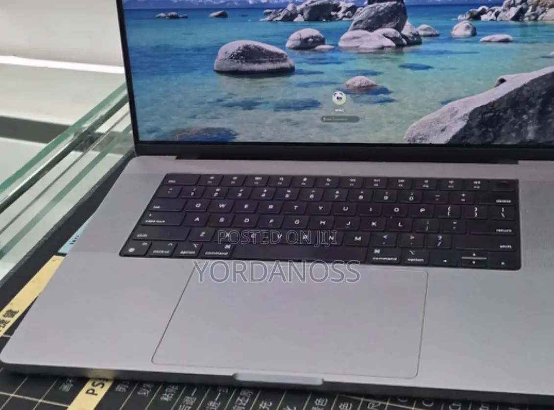 New Laptop Apple MacBook Pro 2021 M1 Max 32GB Apple M1 Max SSD 1T