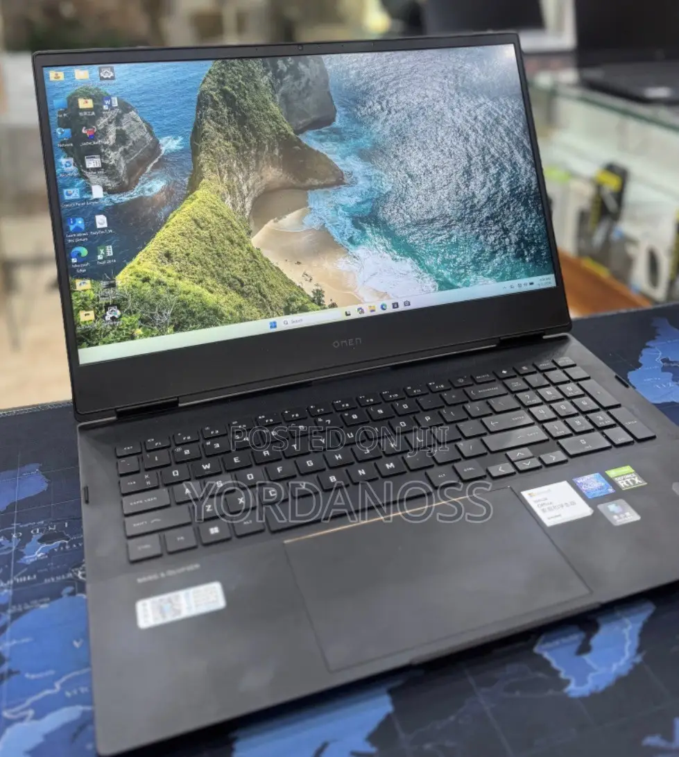 New Laptop HP Omen 16 16GB Intel Core i9 SSD 1T