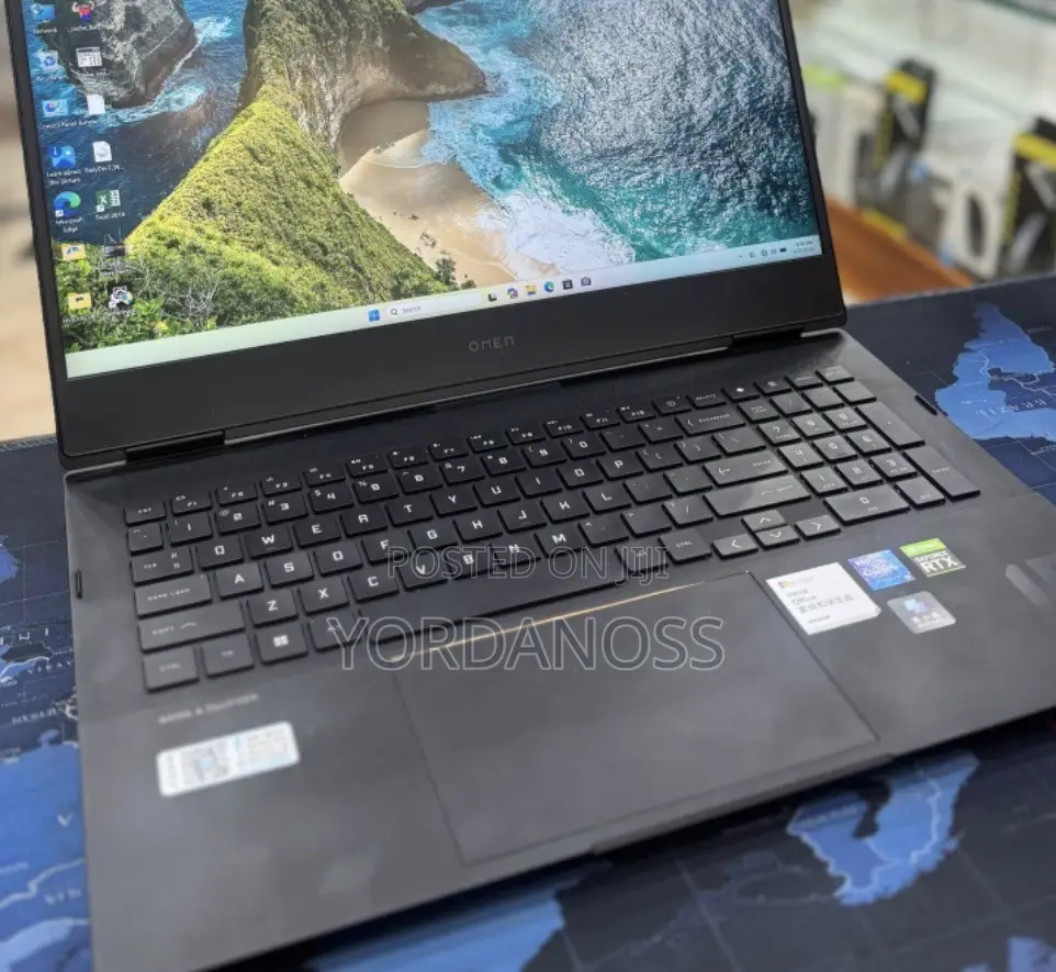 New Laptop HP Omen 16 16GB Intel Core i9 SSD 1T