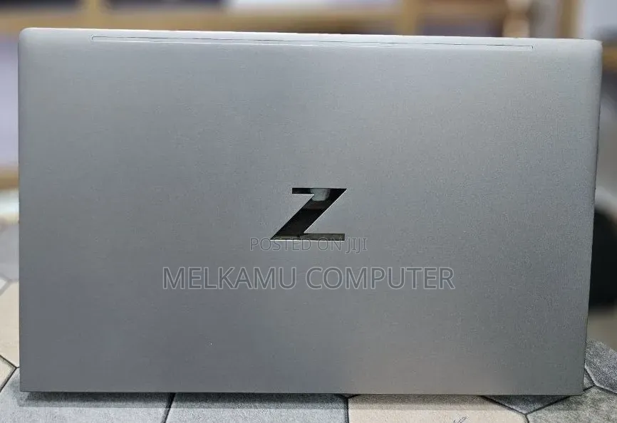 New Laptop HP ZBook 15 16GB Intel Core i7 SSD 1T
