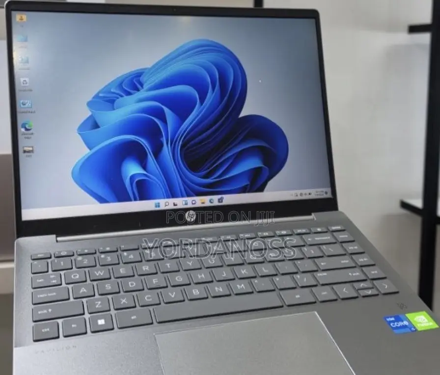 New Laptop HP Pavilion 14 16GB Intel Core i5 SSD 512GB