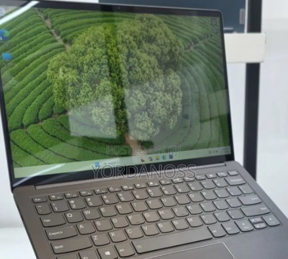 New Laptop Lenovo IdeaPad 1 16GB AMD Ryzen 7 SSD 512GB