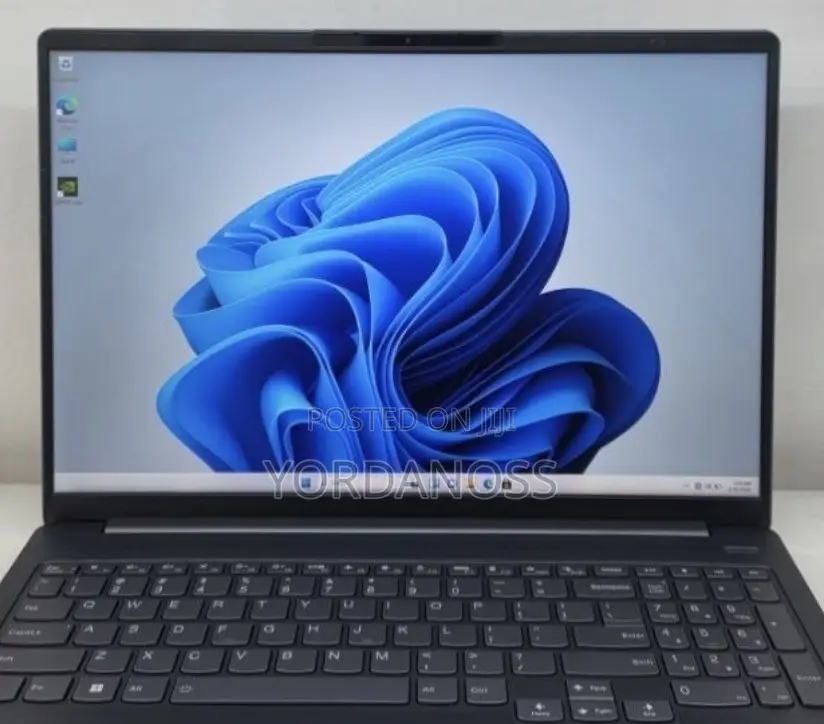 New Laptop Lenovo IdeaPad 130 16GB AMD Ryzen 7 SSD 512GB