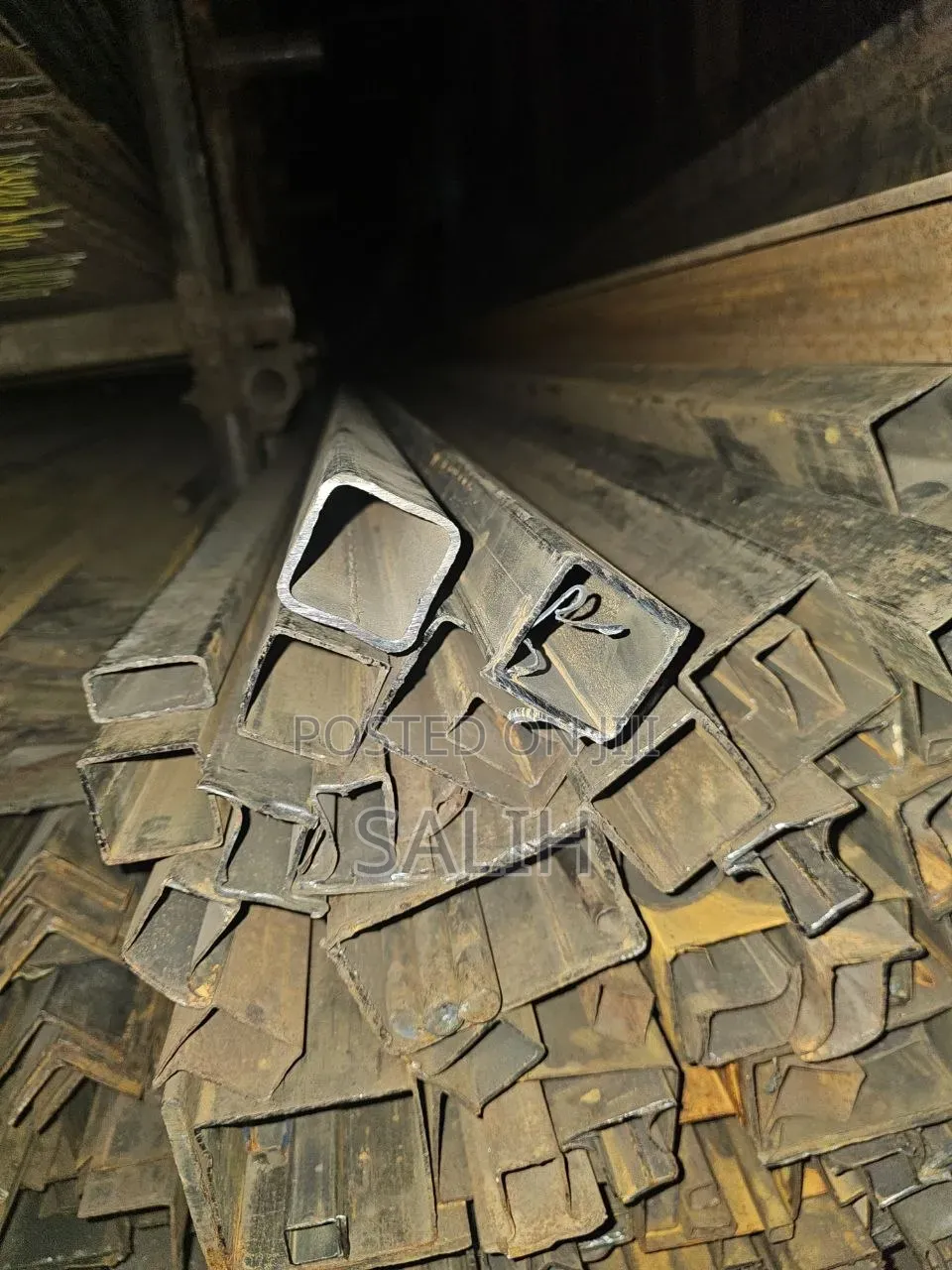 RHS CHS Angle Iron