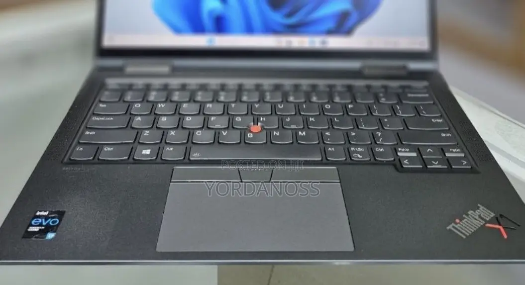 New Laptop Lenovo ThinkPad X1 Yoga 16GB Intel Core i7 SSD 512GB