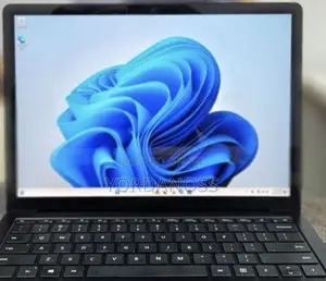 New Laptop Microsoft Surface Laptop 4 16GB Intel Core i7 SSD 512GB